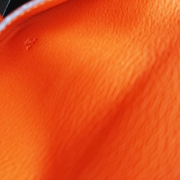 HERMES PARIS Orange & Stunning! - Picture 10 of 10